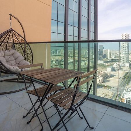 Sky View Tower Apartments Dubai Exteriör bild