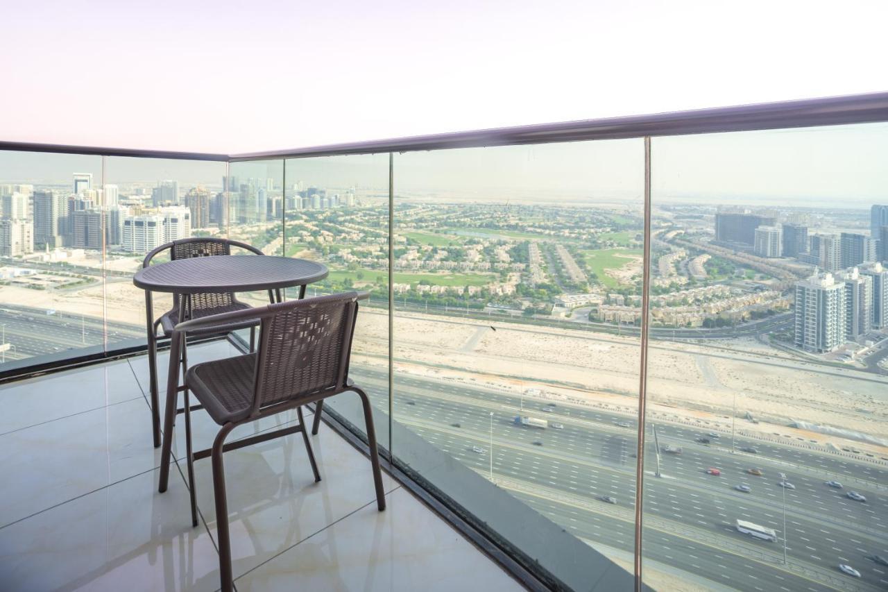 Sky View Tower Apartments Dubai Exteriör bild